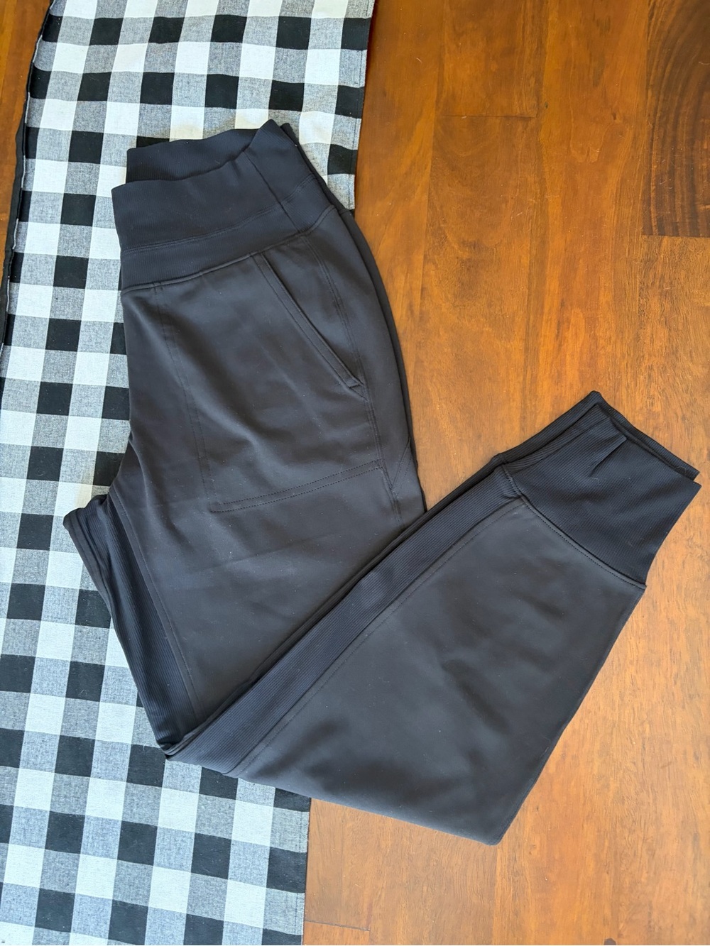 Athleta Black Venice Joggers - Small